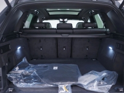 BMW X5 M60i Sports Activity Vehicle 2026