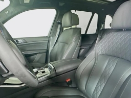 BMW X5 M60i Sports Activity Vehicle 2026