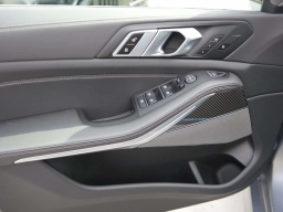 BMW X5 M60i Sports Activity Vehicle 2026