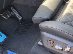 BMW X5 M60i Sports Activity Vehicle 2026