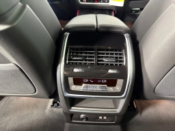 BMW X5 M60i Sports Activity Vehicle 2026