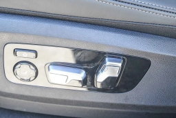 BMW X5 M60i Sports Activity Vehicle 2026