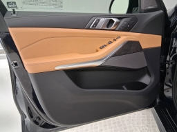 BMW X5 M60i Sports Activity Vehicle 2026