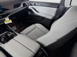 BMW X5 M60i Sports Activity Vehicle 2026