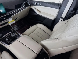 BMW X5 M60i Sports Activity Vehicle 2026