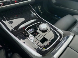 BMW X5 M60i Sports Activity Vehicle 2026