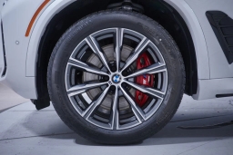 BMW X5 M60i Sports Activity Vehicle 2026