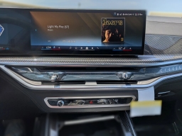 BMW X7 ALPINA XB7 Sports Activity Vehicle 2026