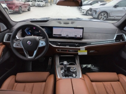 BMW X7 ALPINA XB7 Sports Activity Vehicle 2026