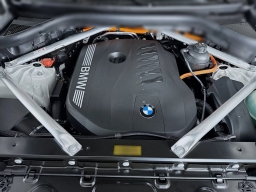 BMW X5 xDrive50e Plug-In Hybrid 2026