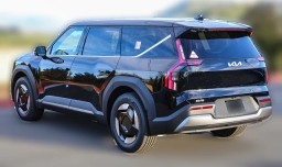 Kia EV9 Light Long Range RWD 2026