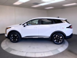 Kia Sportage LX FWD 2026