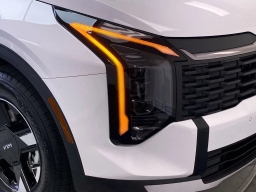 Kia Sportage LX FWD 2026