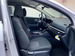 Kia Sportage LX FWD 2026