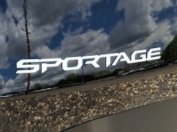 Kia Sportage EX FWD 2026