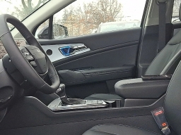 Kia Sportage EX FWD 2026