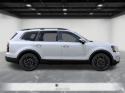 Kia Telluride EX X-Line AWD 2025