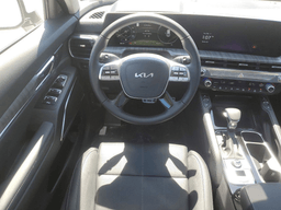Kia Telluride SX FWD 2025