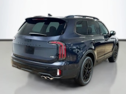 Kia Telluride SX-Prestige X-Line AWD 2025