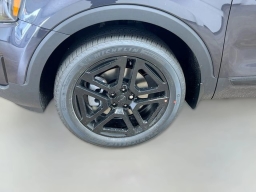 Kia Telluride SX-Prestige X-Line AWD 2025