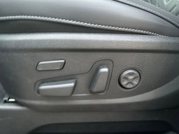 Kia Telluride SX-Prestige X-Line AWD 2025