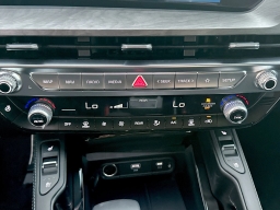 Kia Telluride SX-Prestige X-Line AWD 2025