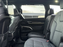 Kia Telluride SX-Prestige X-Line AWD 2025