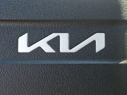 Kia Telluride LX FWD 2027