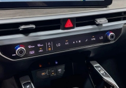 Kia Sorento X-Line SX AWD 2025