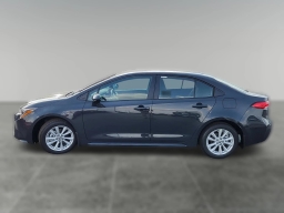 Toyota Corolla LE CVT (Natl) 2026