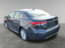 Toyota Corolla LE CVT (Natl) 2026