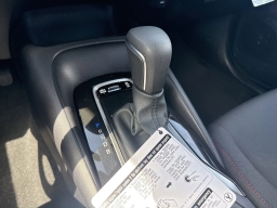 Toyota Corolla SE CVT (Natl) 2026