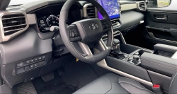 Toyota Sequoia Limited 4WD (Natl) 2026