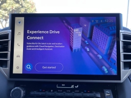 Toyota Sequoia Platinum 4WD (Natl) 2026