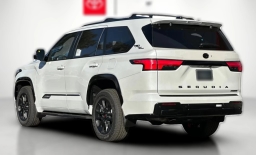 Toyota Sequoia Platinum 4WD (Natl) 2026