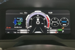 Toyota Sequoia Platinum 4WD (Natl) 2026