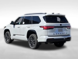 Toyota Sequoia Platinum 4WD (Natl) 2026