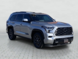 Toyota Sequoia Platinum 4WD (Natl) 2026
