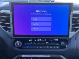 Toyota Sequoia Platinum 4WD (Natl) 2026