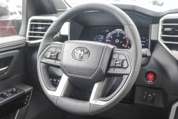 Toyota Sequoia Limited 4WD (Natl) 2026