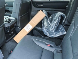 Toyota Sequoia Limited 4WD (Natl) 2026