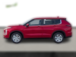 Mitsubishi Outlander ES FWD 2025