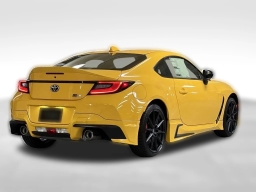 Toyota GR86 Yuzu Edition Manual (Natl) 2026