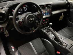 Toyota GR86 Yuzu Edition Manual (Natl) 2026