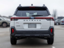 Subaru Outback Limited AWD 2026