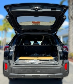 Subaru Outback Limited AWD 2026