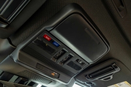 Subaru Outback Touring AWD 2026