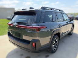 Subaru Outback Touring AWD 2026