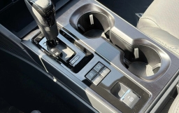 Subaru Outback Touring AWD 2026