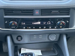 Nissan Rogue Dark Armor FWD 2026